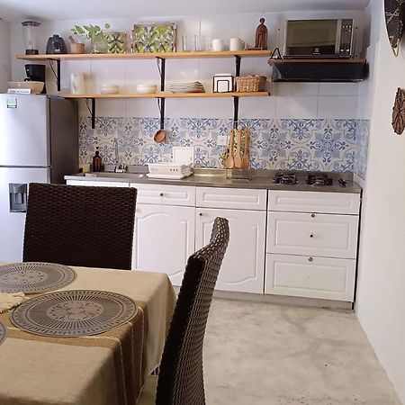 Great Location ! 4 Bedroom Home In The Heart Of Картахена Экстерьер фото