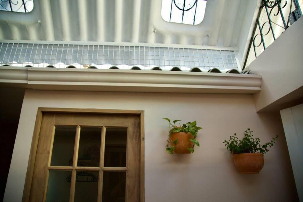 Great Location ! 4 Bedroom Home In The Heart Of Картахена Экстерьер фото