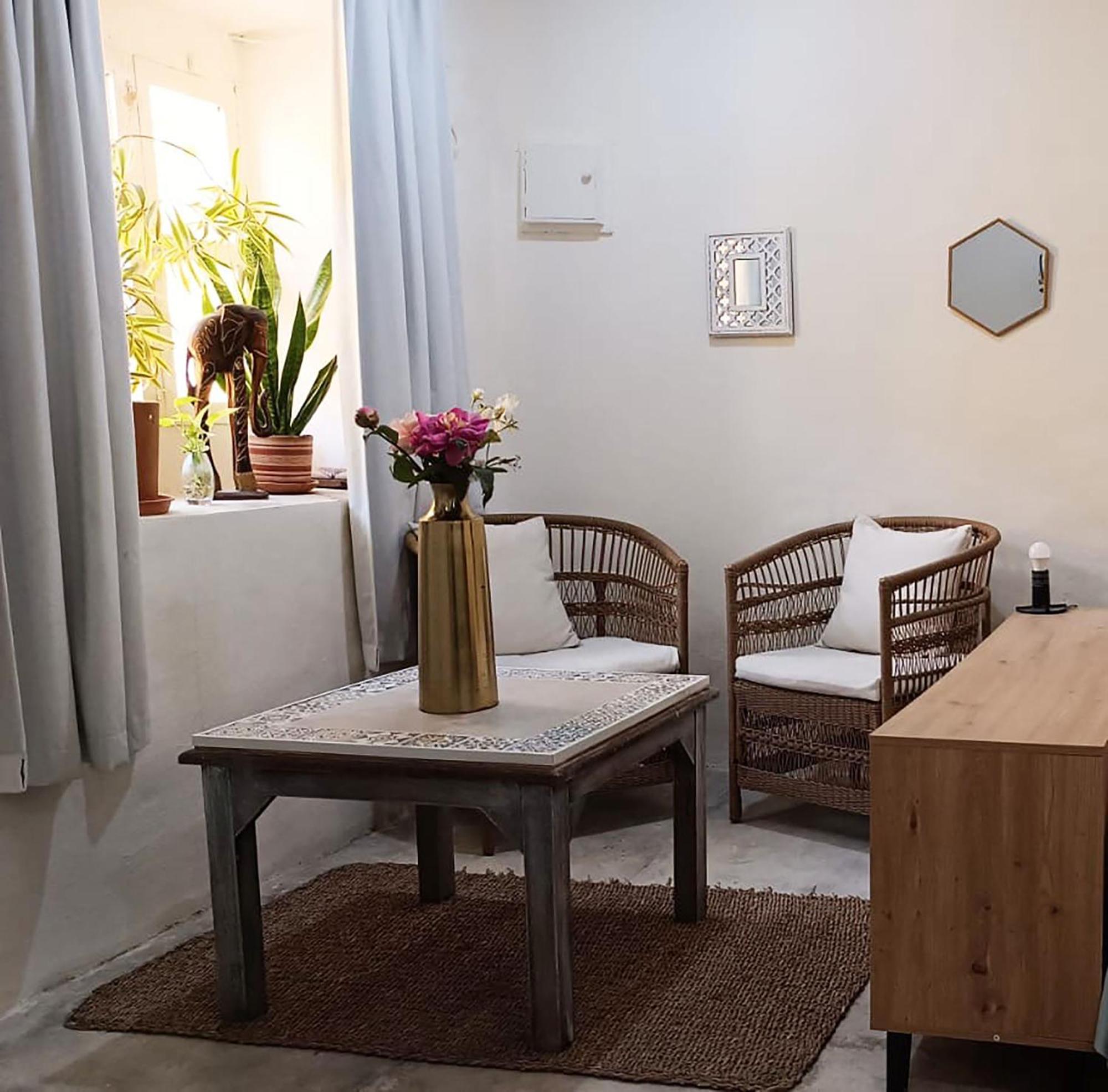 Great Location ! 4 Bedroom Home In The Heart Of Картахена Экстерьер фото